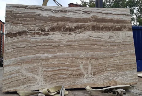 تصویر 3 از سنگ مرمریت سبز هرات با بافت طبیعی و رنگ زنده